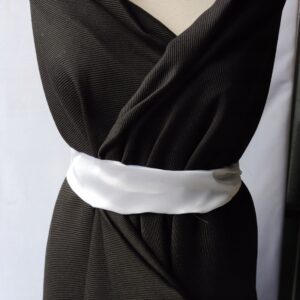 Tkanina wełna z akrylem czarny cena za1mb (W5)