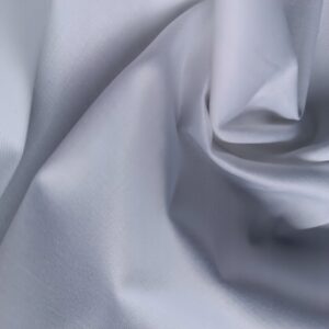 Tkanina bawełna biała satyna połysk Koszulowy ubrania dekoracje c/0,5m